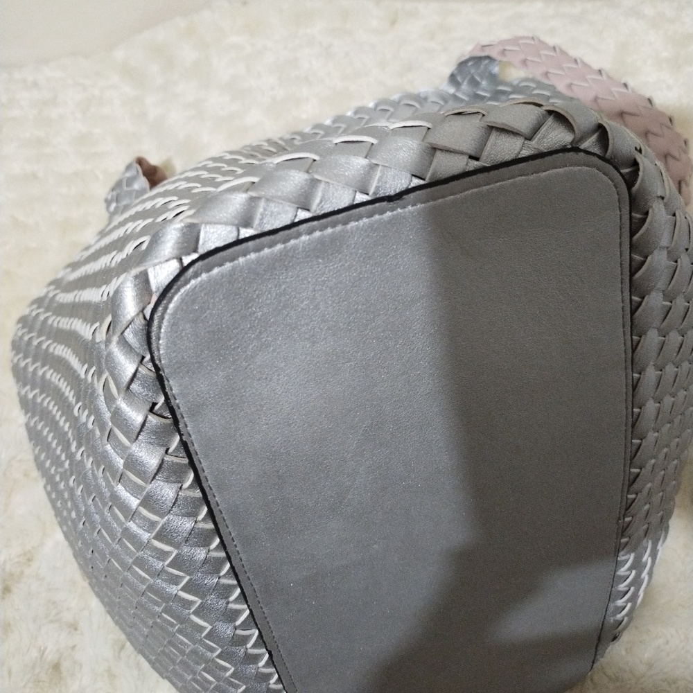 Ilse Jacobsen Reversible Braided Tote Bag - Picture 7 of 11